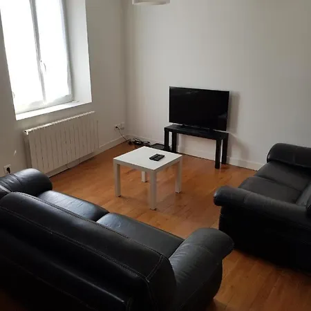 Reims Avenue De Paris Proche Centre 4 Couchages * Reims
