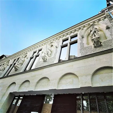 Apartment Reims Avenue De Paris Proche Centre 4 Couchages Reims